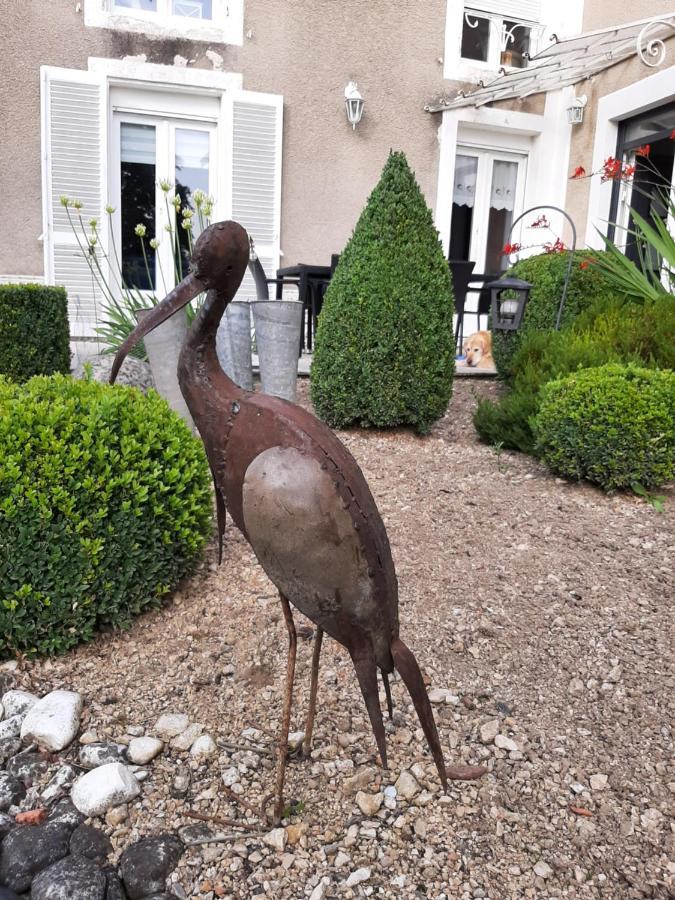 Gîte des Agapanthes Lacroix-sur-Meuse Exterior foto